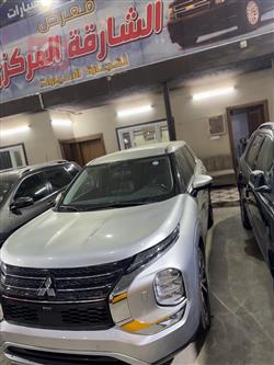 ميتسوبيشي اوتلاندر